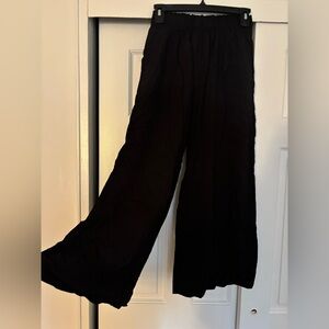 H&M black flowy pants